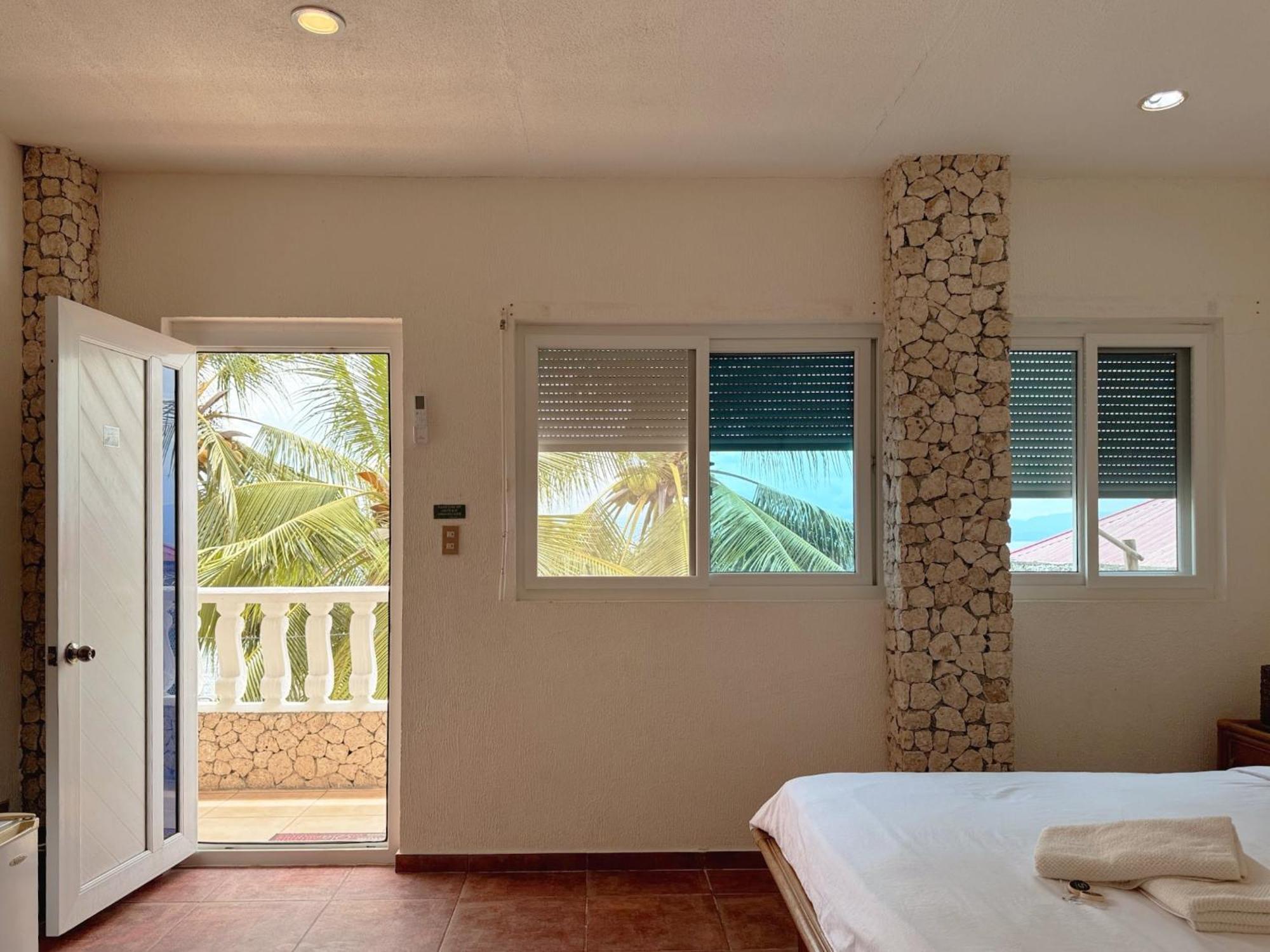 Sunset Beach Resort Moalboal Luaran gambar