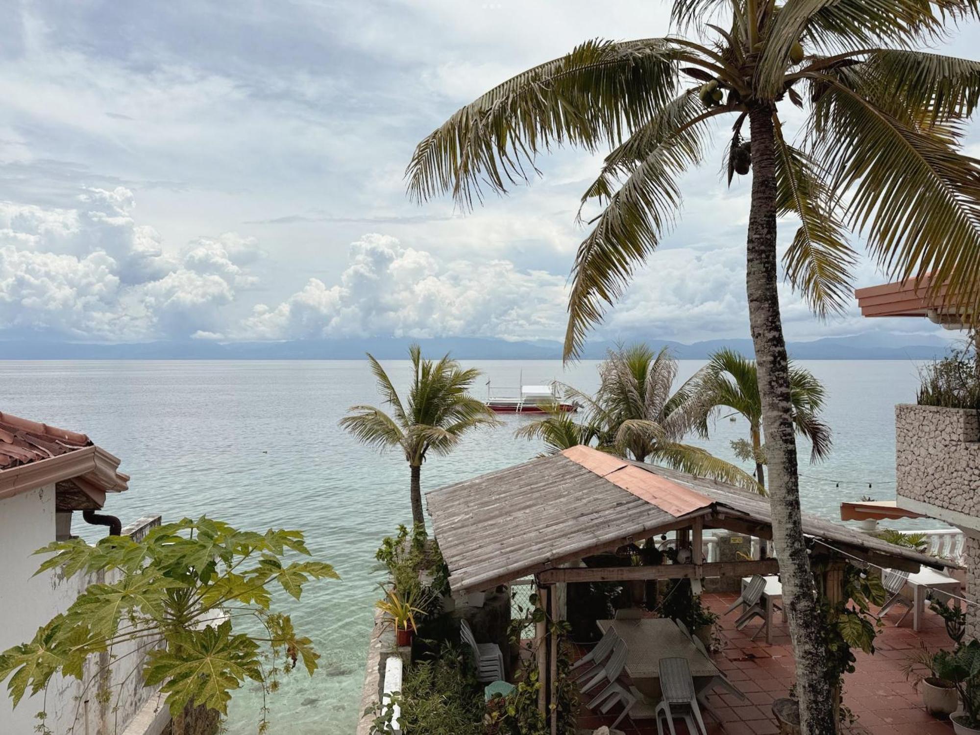 Sunset Beach Resort Moalboal Luaran gambar